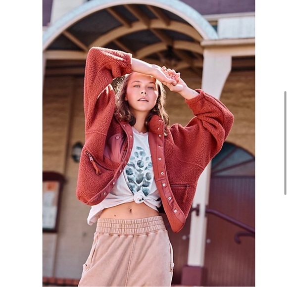 LAST ONE!! Free People Movement Hit The Slopes Fleece Jacket - Picture 7 of 11